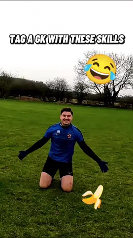 TAG a goalkeeper with these skills 😂🍌 . #goalkeeper #gk #gktraining #goalkeepertraining #gkcoach #themoderndaygk #thescousegk #moderndaygk #goalkeeping #funny #comedy #laugh #footballskills #soccerskills #skills  #gksaves #football #Soccer #gktiktok #footballtiktok #footballfails #fail #fails #sidevolley