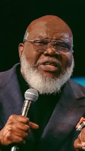 This new year is not just a calendar change! #tdjakes #tdjakesministries #bishopjakes #fyp #foryou 