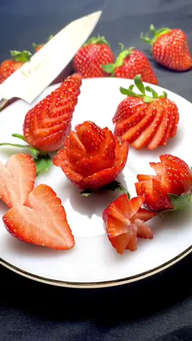 いちごスペシャル🍓 #飾り切り #フルーツカット #スイーツ #いちご #包丁 