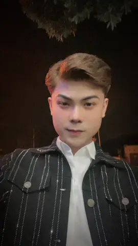 🤣đổi gió tý🤣#HelloVietnam #samsungthainguyensevt❤️ #samsung #xuhuong #CapCut #37nghean 