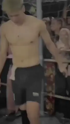 ada tato di punggung Dimas 🦅#fypシ゚viral #volleyball #volleyballworld 
