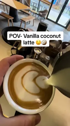 POV- Vanilla coconut latte 🤤🥥 #specialtycoffee #latte #coconut #vanilla #barista #pov 
