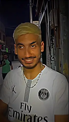 كمال لا ڨيتار 😂🎸🎸 @Kamal dhm🌿🖤  #تصميم_فيديوات_شاشة_سودة🖤🔥 #تصميم_فيديوات_شاشه_سوداء🥀 #تصميم_فيديوهات🎶🎤🎬 #تصميم_فيديوهات🎶🎤🎬 #viral #viral #fyp #fyp 