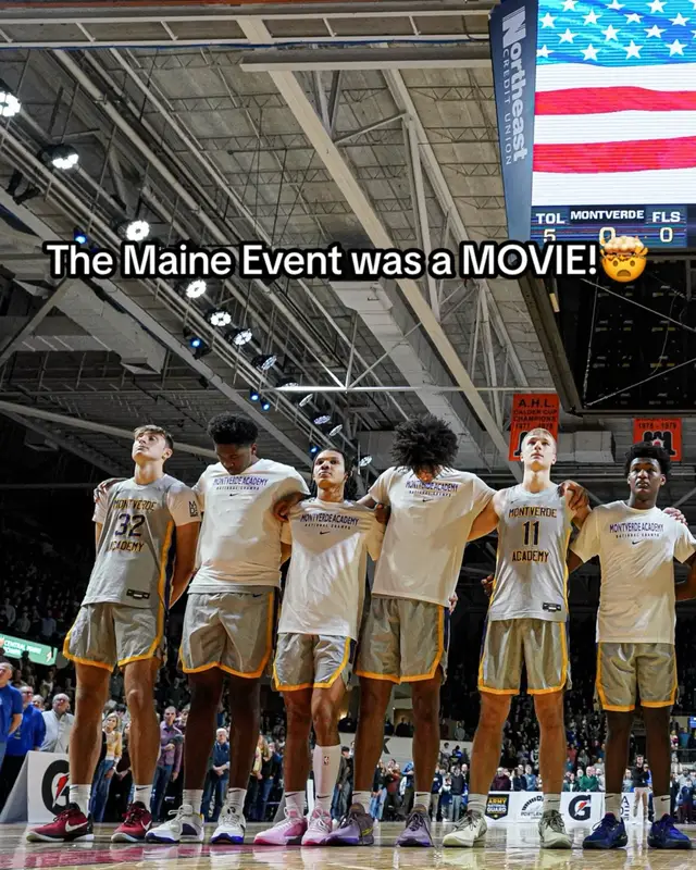 Idk which Cooper sign was the best 🤣 #basketball #cooperflagg #maine 