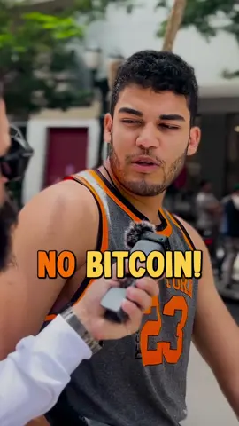 CLT ou PJ? 💸🧑‍💻 #clt #trabalho #bitcoin #dinheiro #negocios 