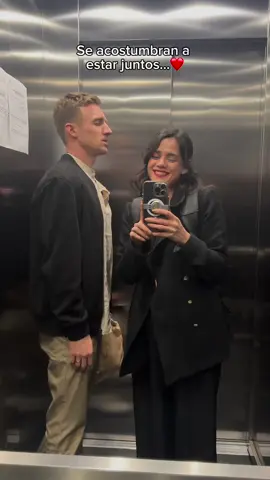 Ojalá pudiéramos teletransportarnos a ver a nuestros seres queridos, ojalá la distancia no existiera, ojalá estuviéremos juntos. ♥️✈️ #amoradistancia #parejas #acostumbrarse #ldr #distancia #relacionesadistancia