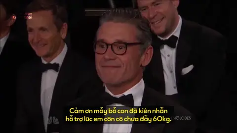 Matt: *giảm cân hùng hục, không ăn được gì* Bốn bố con Simon: 