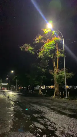 😌😌😌#tiktokimplact #majalengkapride🏴‍☠️ #majalengkapride #majalengkajawabarat #hujan🌧️ #hujanvibes #vibshujan #gamonvibes #vibsmalam #mnthnvidio #videomentahan #dvu 