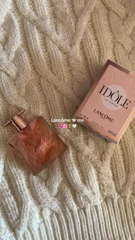 this is one of my absolute faves 🧸🎀✨ i always use Lancôme products so this Christmas gift was perfect to complete the collection 🤝🏻 #lancome #lancomemakeup #idolebylancome #perfumetiktok #perfume #pinterest #pinterestgirl #cleangirl #thatgirlaesthetic #thatgirl #Lifestyle #wellness #cleangirltips 