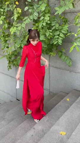 Ưng quá đi mất thôi ạ ❤️ #aodai4ta #aodaicaocap #aodaithietke #aodaiquynhnguyen 