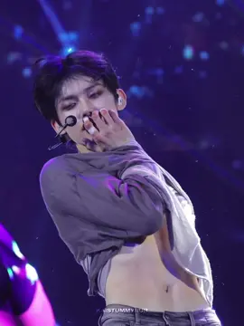 THIS FANCAM😩 ITS SO CRISP AND BEAUTIFUL. I LOVE 4K YEONJUN. #txtedits#txtmoa#txt#kpopfyp#yeonjun#yeonjun_txt#choiyeonjun#yeonjunedit 