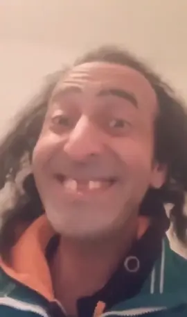 Tonton José te souhaite un joyeux anniversaire 😂🤣 Suivez @100drole100 #videodrole #humour #drole #mdr #marrant #tropdrole #blague #rire #humourdemerde #comique #ptdr #mourirderire #blagues #frenchhumour #Hipp #ol #ndr #viral #instahumour #rigolo #humournoir #droles #drolehumour #rigole #memes #videohumour #fourire #mortderire #le #dr