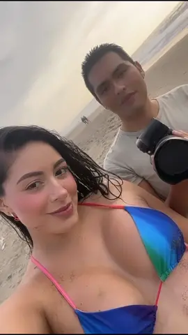 Shooting con @stephany.r.quispe #influencer #sunset #playa #puntahermosa #photography #verano2024 #stephanyrojasquispe  #sesiondefotos #peruanadas 