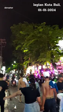malam tahun baru 2024 jl. legian Kuta Bali #kutabali #heppynewyears #heppynewyears2024 #bali 