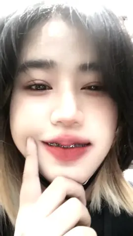 ผมมีเเต่ยิ้มอะ😁#กดติดตาม #อย่าปิดการมองเห็น #ลองทําดูตามกะเเส #มุกเอง #กดใจให้หน่อย 