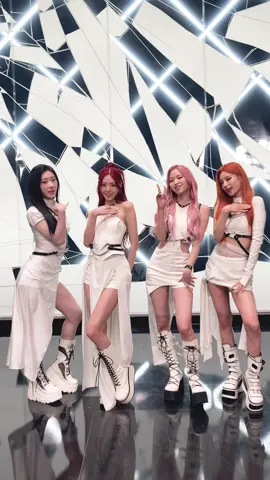 [ #UNTOUCHABLEChallenge ] Nothing gon’ stop ITZY nobody yah😆 #ITZY #MIDZY #ITZY_BORNTOBE #ITZY_UNTOUCHABLE