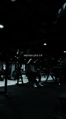 Never give up. #motivation #discipline #mindset #mentality #success #gym #CapCut 