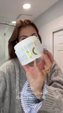 💦 Your weekly thirst trap. 💦  #beckerchicaiza #hairmask 