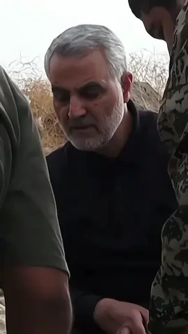 ضحكه الحاج قاسم  #رمضان_يجمعنا #عيد_سعيد #2016 #HD  #قاسم_سليماني #ابومهدي_المهندس #قاده_النصر 