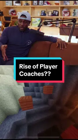 Should Coches have sports baxkgrounds? #krashkourse #podcastclips #podcast #sports #reggiebush #coaches #nfl 