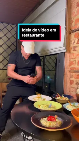 Dica de gravação em RESTAURANTE 🔥 #videocomocelular #ideiadevideo #edicaodevideo #efeito #videomaker #truquedevideo #videocriativo #videoemrestaurante #restaurante 