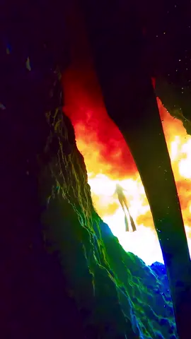 POV: I’m your safety diver watching you 👀  #freediver #freediving #underwater #confluence #redwater 