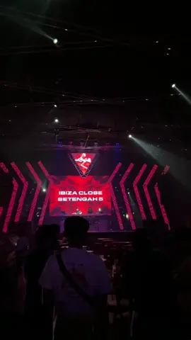 Ibiza close jam setengah lima bosku #ibiza #funkot #clubsurabaya 