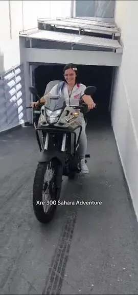 O final “ah é facinho” depois de quase morrer de medo de cair 😅🥲 #fyp #moto #xre300 #foryou #sahara #adventure #honda #remaza 