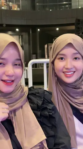 Bareng sama siapa ni ? #heyhest #heyhestcantik #fyp 
