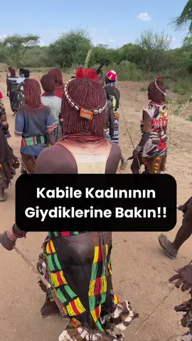 Hamer kadınları, Etiyopya’da yaşayan en bakımlı kadınlar. İlginç giyimleri ve süsleri ile dikkatleri üstüne çekiyorlar. (YouTube, Ugur Kola) #gezi #afrika #reels 
