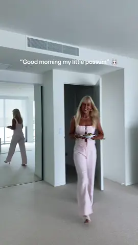 How my mum wakes me up every morning!! 🥰 We are way too excited to see Mean Girls in cinema on January 11!! @Paramount Pictures #meangirls #coolmum