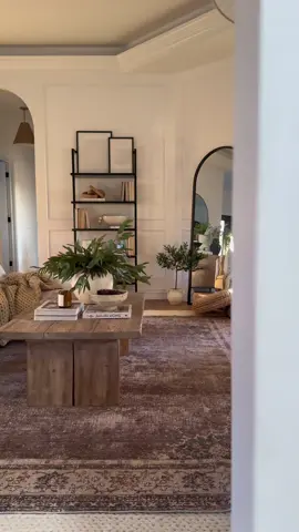 winter living room views featuring the morning sunshine ☀️  want to shop this post? click the link in my bio and select “SHOP MY INSTAGRAM” • • #homedecor #homedesign  #neutraldecor  #ａｅｓｔｈｅｔｉｃ  #neutralhome  #livingroominspiration  #archmirror  #livingroomideas  #livingroomdecor  #livingroomfurniture  #livingroom #coffeetabledecor  #winterhomedecor  #rug #hyggehome  #ltkhome