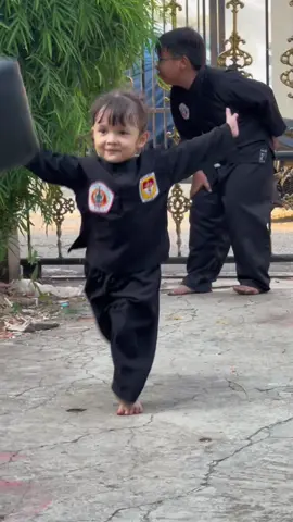 Latihan perdana di tahun 2024😎 #ceritasenja911 #littlewarrior #bayiktiktok #bayik #pencaksilatanakperempuanviraltiktok #pencaksilatindonesia🇮🇩 #silatkids #fypシ゚viral #pencaksilat #retiati #pencaksilatretiati 