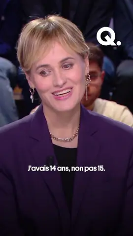 « Je n’étais pas séduite, j’avais 14 ans, j’étais manipulée ». Sur le plateau de #Quotidien, l’actrice Judith Godrèche revient sur sa relation «sous emprise » avec Benoît Jacquot, alors qu’elle avait 14 ans. #temoignage #judithgodreche #godreche #video #interview #emprise #benoitjacquot #jacquot #relation #france #tiktokfrance #news #tiktoknews #filmtok