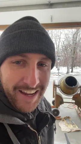 Staying productive on this cold day! #concrete #concretelife #concretework #construction #cold #snow @Nick 