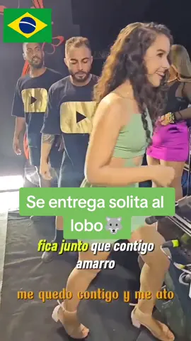 se entrega solita al lobo.baile polémico se cantante brasileño con chica.Cantante Brasileño FIUNADO por polémica tras Bailar #baile #pisadinha #samba #forro #foryou #parati #paravoce #whashington #riodejaneiro #saopaulo #miami #venezuela #mexico #noticias #ultimahora #fiunado #moca #pfy #capcut #capcut #viral #jornalbrasil 