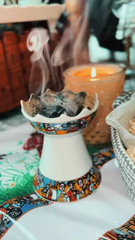 ማነው እስቲ እንደኔ እጣን የሚወድ 😍❤️😍 #ethiopian_tik_tok #ገና #coffee #እጣን #እጣንነፍሴ💚💛❤️ 