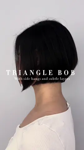 Clean up cut for Yvonne :) usual triangle bob / A- line cut with subtle layers and side sweep bangs ! Lots of density so we do thin it out and soften the ends  _ #torontohairsalon#torontohairstylist#shorthairstyles#shorthaircut#trianglebob