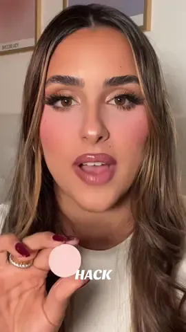 @maccosmetics I AM SHOOK !!!  #makeuphacks #pinkundereyetrend #brightundereye #makeuptricks #makeuptips #makeuptutorial #makeuptutorial #makeupartist #MakeupRoutine #maccosmetics 