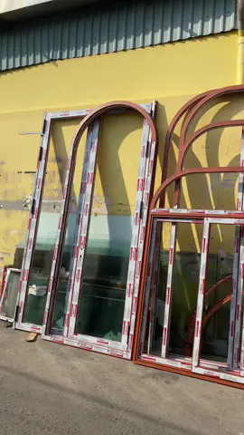 Tranh thủ chứ xắp tết #cửa #nhadepsaigon #nhomkinh #cuadep #cuadepnhasang 