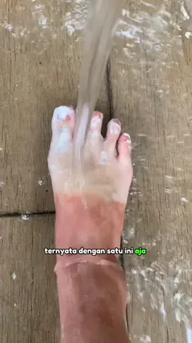 Kaget astaga‼️ ko bisa?😱 siapa yang salfok sama bentuk nya angkat tangan?!🖐️ #kojicplankton #bodyscrubkojic #scrubunicorn #scrubkojic #kulitcerah 