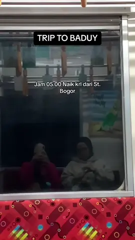 Indonesia punya banyak suku bangsa salah satunya suku Baduy yg ada di Lebak,Banten. Ini healing yg sesungguhnya sii karna di baduy dalam bener bener vibesnya jaman dulu bgttt walaupun dulu ga pernah ngerasain tapi pernah di ceritain orang tua dulu dan suku Baduy ini masih mempertahankan budaya itu sampai sekarang. #baduydalam #lebakbanten #sukubaduy 