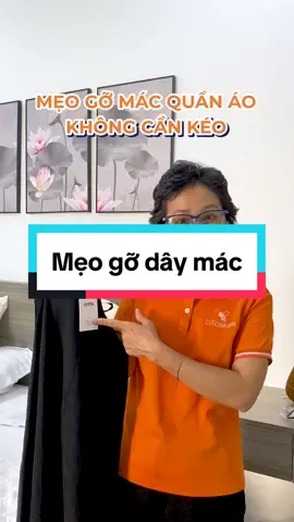 Mẹo gỡ dây mác quần áo không cần ✂️ #mẹovặt #lifehacks #bTaskee #ungdunggiadinh 