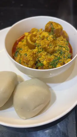 Team fufu say hi 😁 #egusisoup #foodtiktok #egusirecipe #hildabaci #hildabacicooks #fufuchallenge 