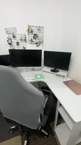 L shape computer table! 😍 Ang bilis dumating 😍 #computertable #workfromhome #wfh #VAlife #virtualassistant #fyp #trending #tiktok #
