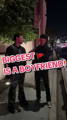 Not even @brennansavage is safe from my streetquestions 😄 nah fr this was fun catxh brennan touring japan and europe very sooooon ☝🏾 #fyp #foryou #brennansavage #brennansavagemusic #losangeles #nobulosangeles 