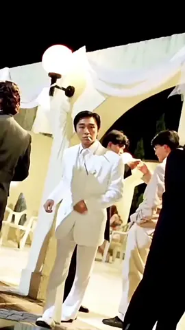 𝙎𝙩𝙚𝙥𝙝𝙚𝙣 𝘾𝙝𝙤𝙬 ヾ(＾-＾)ノ 🎬 #stephenchow #comedy #television#Hongkongmovies #Hellohongkong #hongkongmovie #andysun #hongkong #happynostalgia #hongkongactor #legend #hongkongfilm #nostalgia #nostalgic #kenangan #young #masamuda #1990s #happymemories #memories #classic 