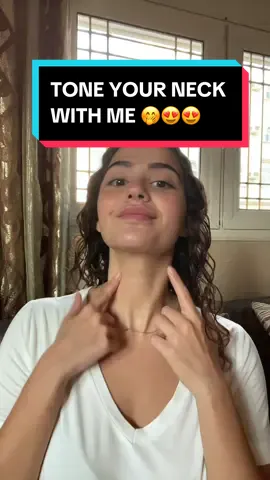 Sometimes the neck is something we notice in people, especially women !!! These exercises focuses on the neck area to give you a fitter and more toned neck 😍 repeat as recommended or as much as you can. Focus on moderate pressure 😊 enjoy ladies and be patient with the results 🌞✨🫶🏼 #facegym #faceyoga #facetreat #facetreatments 