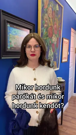 Mikor hordunk parókát és mikor kendőt? #women #nok #jewishwomen #zsidonok #ortohodoxjewishwomen #ortodoxzsidono #haj #hair #hajeltakarasa #haircovering #judaism #zsidosag #religion #vallas #sheitel #paroka #wigs #Lifestyle #eletstilus #jewishlife #zsidoelet 