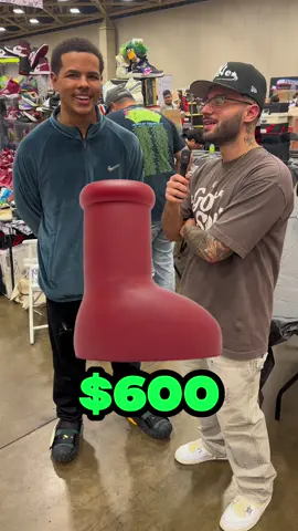 Would You Regret Spending $600 For The Big Red Boots? 😳🤦‍♂️ Buy, Sell & Trade 👟 At New York Got Sole January 20th & Miami Got Sole February 17th + 18th! Get Tickets & Tables In Our Bio 🔥 #sneakerhead #sneakers #foryou #fyp #gotsole